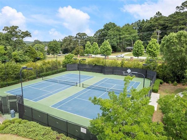 3700 Terrasol Trl SW, Lilburn, GA 30047