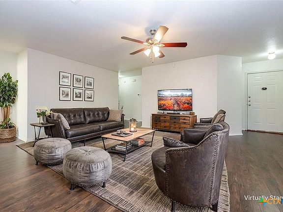 5th image of 3806 John Haedge Dr