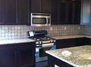 2144 Eagles Landing Dr, Nazareth, PA 18064