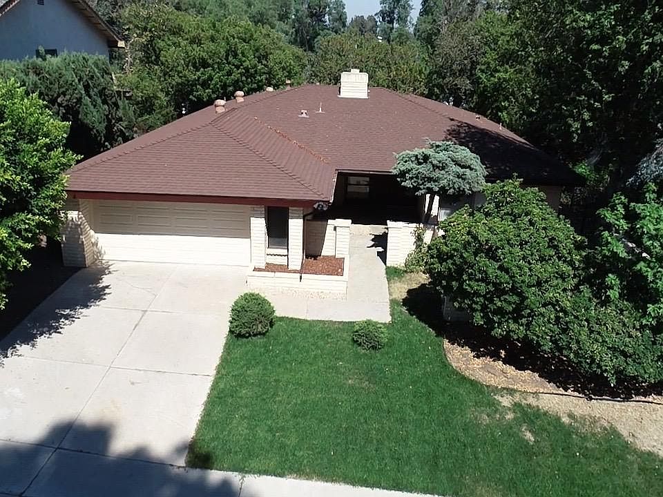 2nd image of 2171 Pioneer Ave