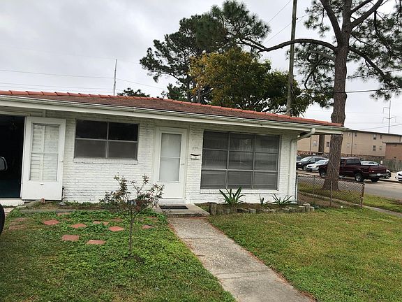 5th image of 527 Lake Ave #1