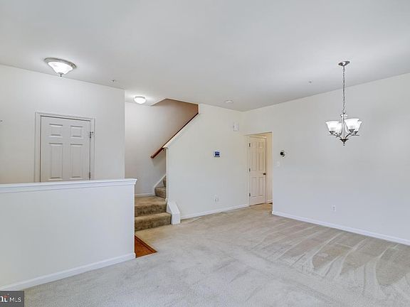 5th image of 46375 Shining Willow Ln Unit E