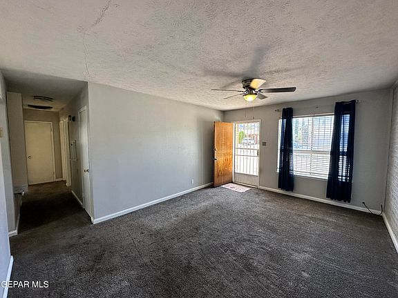 3rd image of 10020 Nesbit Ave