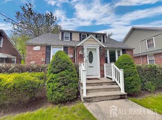 118 3rd St, Dunellen, NJ 08812
