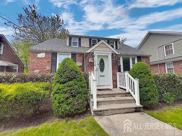 118 3rd St, Dunellen, NJ 08812