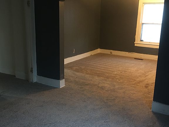 5th image of 5005 18th Ave