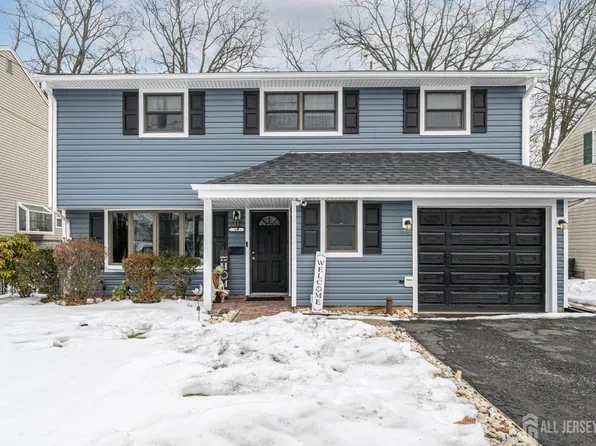 16 N Lincoln Ave, Colonia, NJ 07067