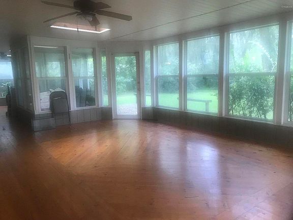 5th image of 2642 Grasshopper Ln