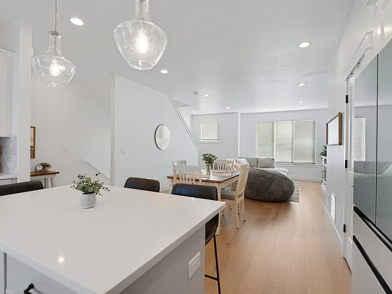 25 E Center St #64 — Photo 5