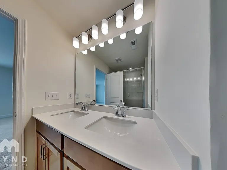 1546 Cedar Tree Dr — Photo 10