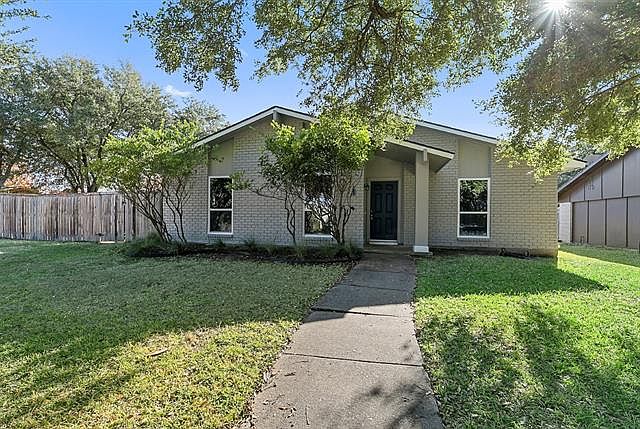 1st image of 3202 Christie Cir