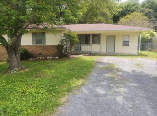 251 Whitmire Cir, Tunnel Hill, GA 30755