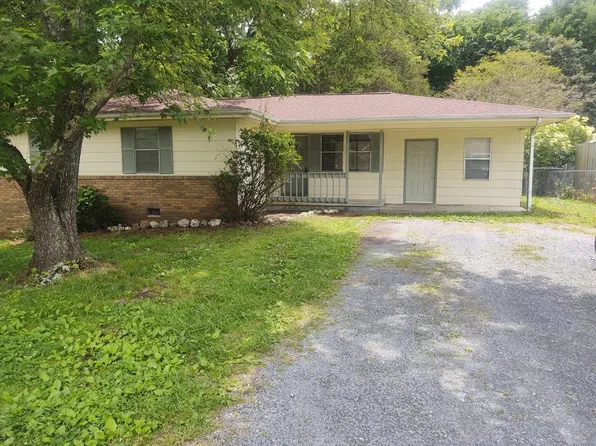 251 Whitmire Cir, Tunnel Hill, GA 30755