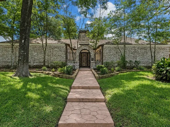 10007 Cedar Creek Dr, Houston, TX 77042