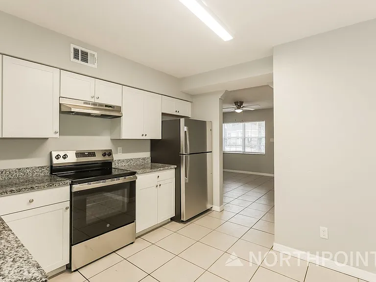 1733 W Saint Louis St — Photo 7