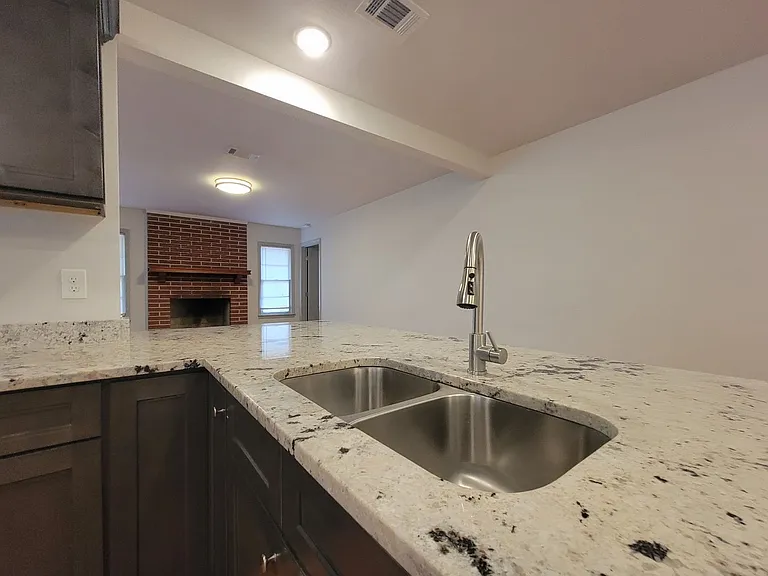 5256 Eubanks Dr — Photo 19