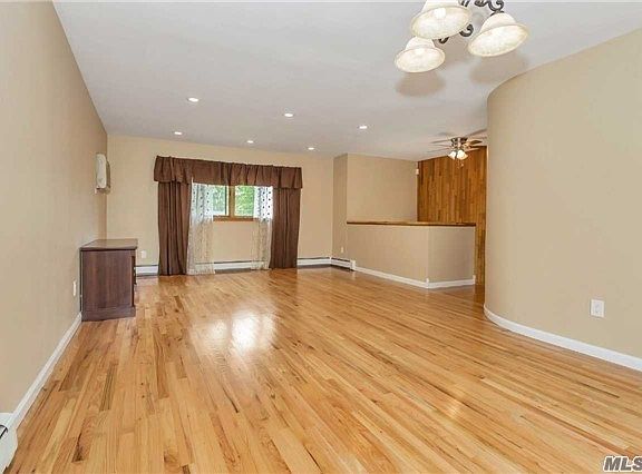 4th image of 268 S Roberts St