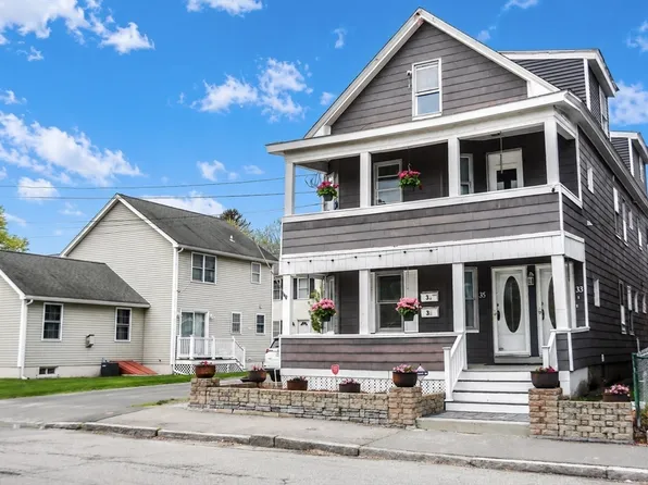 33-35 Woodward Ave, Lowell, MA 01854