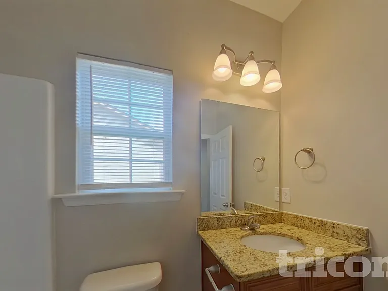 110 Darian Dr — Photo 13