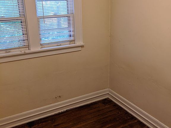 4th image of 704 W Nevada St APT 5