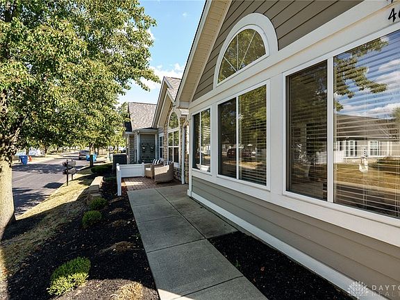 4th image of 4642 Cobblestone Dr