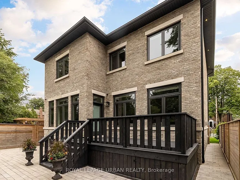 70 Parkview Hill Cres — Photo 18