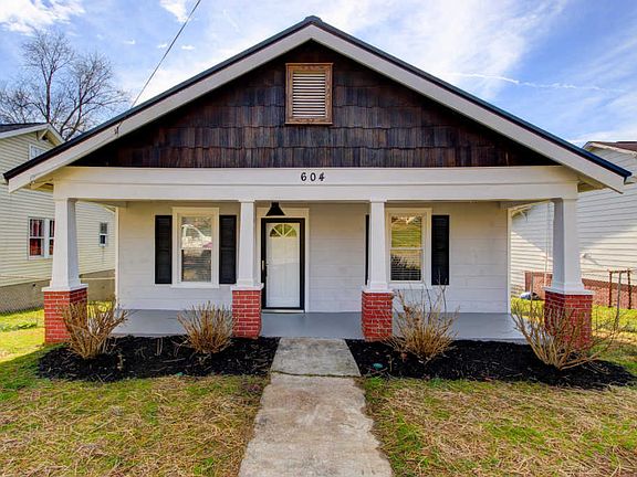 2nd image of 604 Midlake Dr