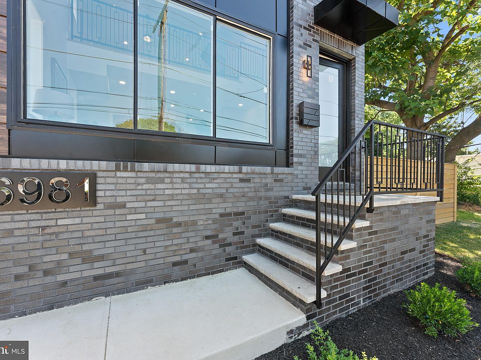 1st image of 6987 Silverwood St