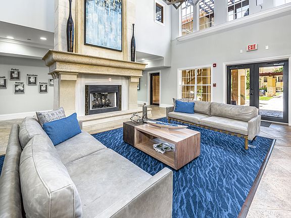 3rd image of 6601 S Westshore Blvd #1313