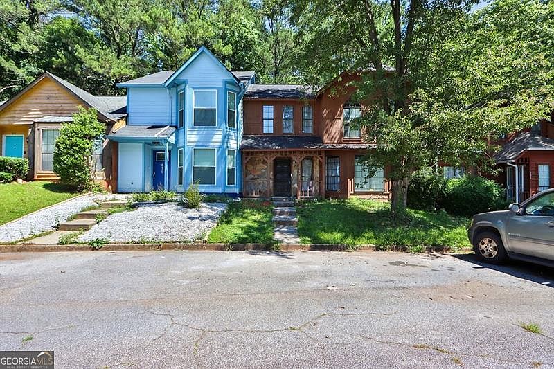 1st image of 834 Heritage Oaks Dr