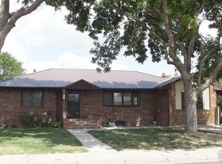 720 Sycamore St, Julesburg, CO 80737