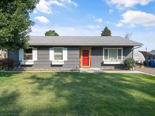 1502 Cottonwood Dr, Richland, WA 99354