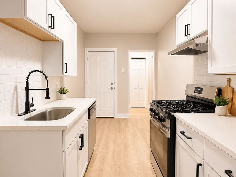 7369 N Damen Ave — Photo 34