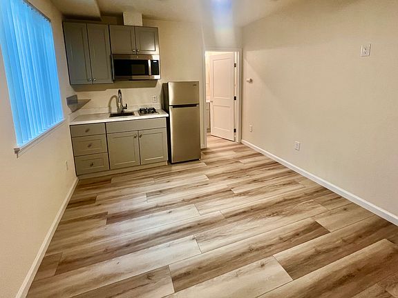 2nd image of 3790 39th Ave #18