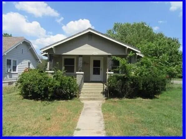 2100 N Main Avenue, Springfield, MO 65803