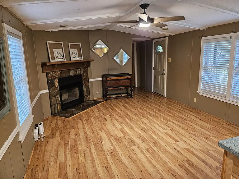 114 Pedal Park Ln — Photo 6