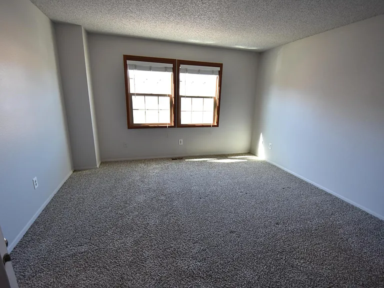 6143 Little Pine Cir — Photo 11
