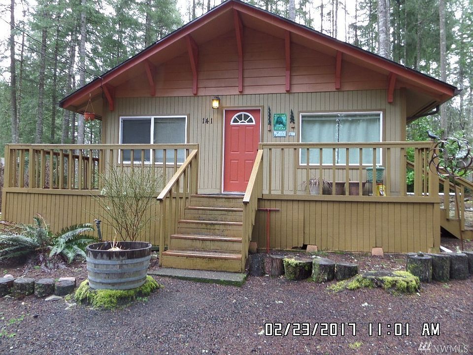 1st image of 141 E Barnsby Pl
