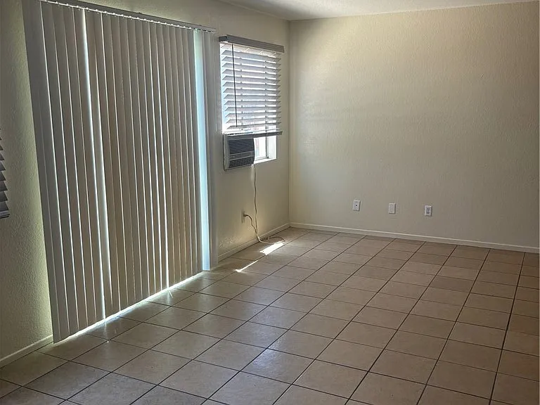 13685 Ocotillo Rd — Photo 9