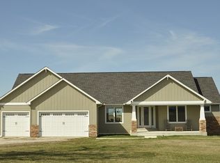 20839 25th St, Cresco, IA 52136