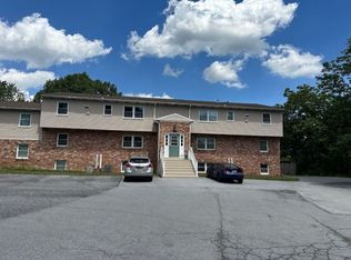 8059 Somerset St APT H, Hummelstown, PA 17036