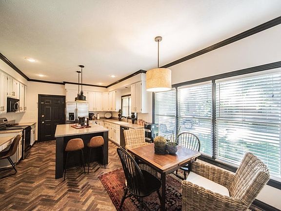 5th image of 4536 Quail Hollow Dr