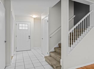 2502 Green Bay Rd, Highland Park, IL 60035