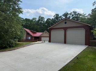 100 Innsbruck Ave, Roscommon, MI 48653