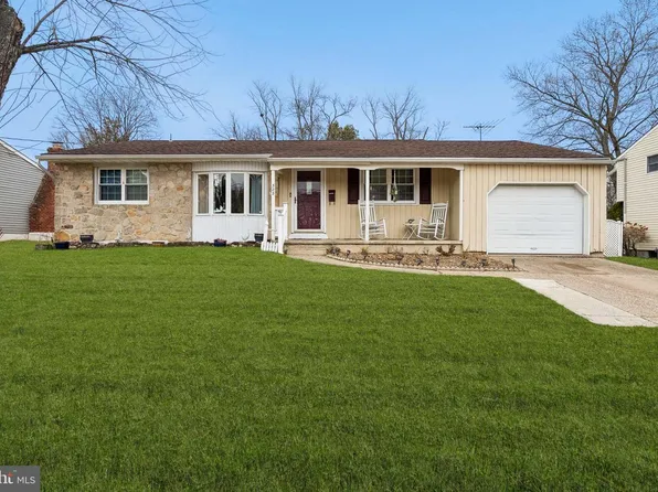 323 Westminster Blvd, Turnersville, NJ 08012