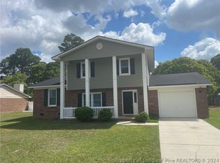 6721 Pin Oak Ln, Fayetteville, NC 28314