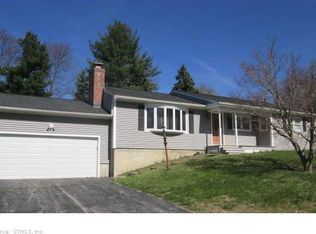 29 Condon Dr, Ansonia, CT 06401