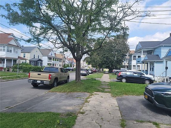 2nd image of 400 Durston Ave #1