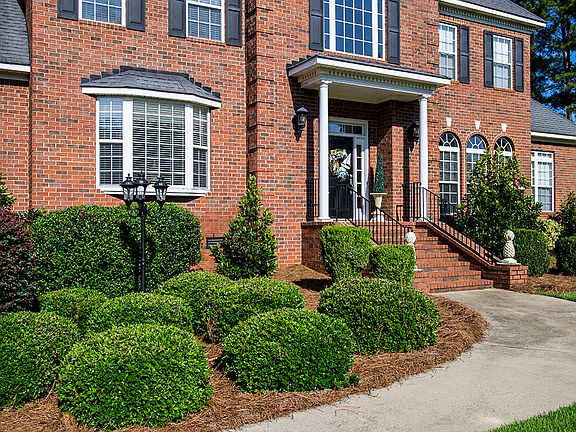 2nd image of 154 River Wind Dr
