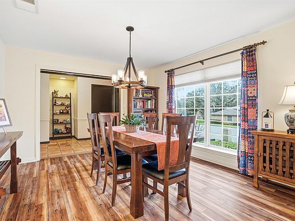 3rd image of 7208 Tamarack Rd